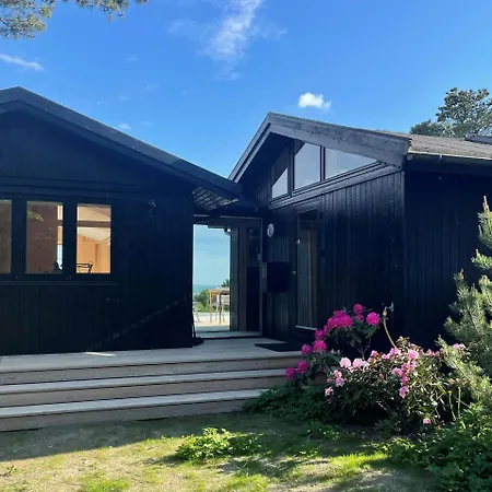 Vakantiehuis Unique 60s Gem In Veddinge Hills Fårevejle