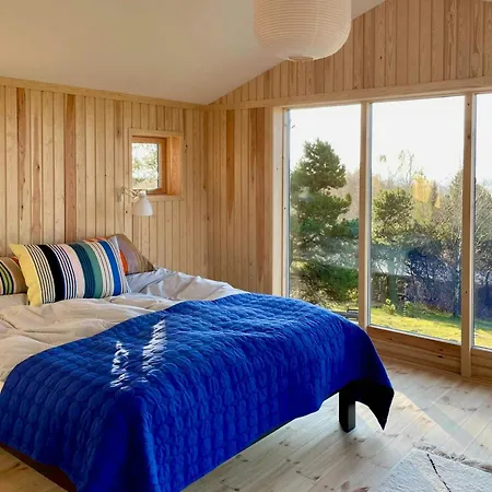 Vakantiehuis Unique 60s Gem In Veddinge Hills *